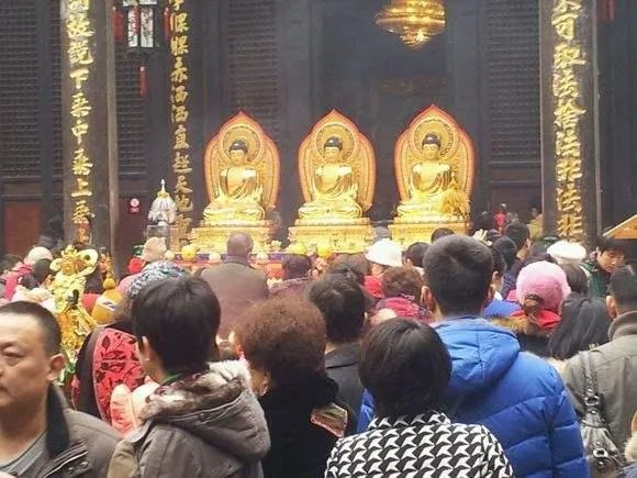 除了购物、看电影、吃，还有什么新鲜的过节方式？