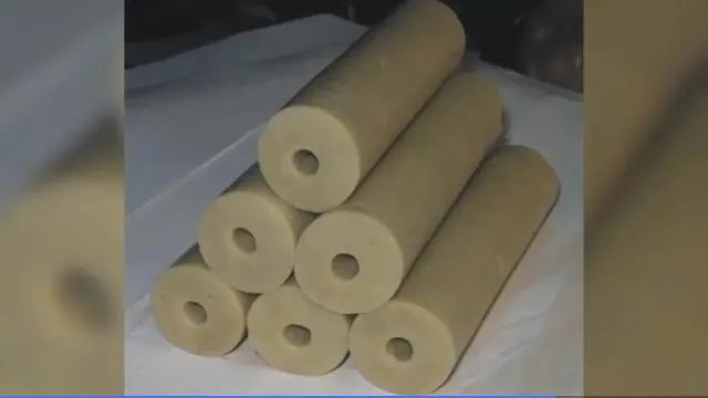 河南6人掉入面筋加工作坊物料罐死亡，事故发生的原因可能是什么？如何保证安全生产？