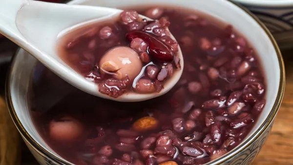 月经期间吃什么丰胸