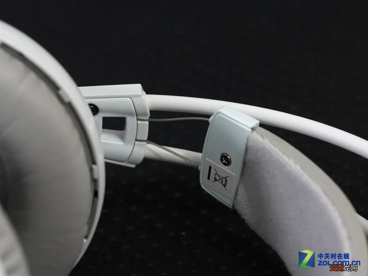 西伯利亚v2和霜冻之蓝有什么区别 西伯利亚v2霜冻之蓝