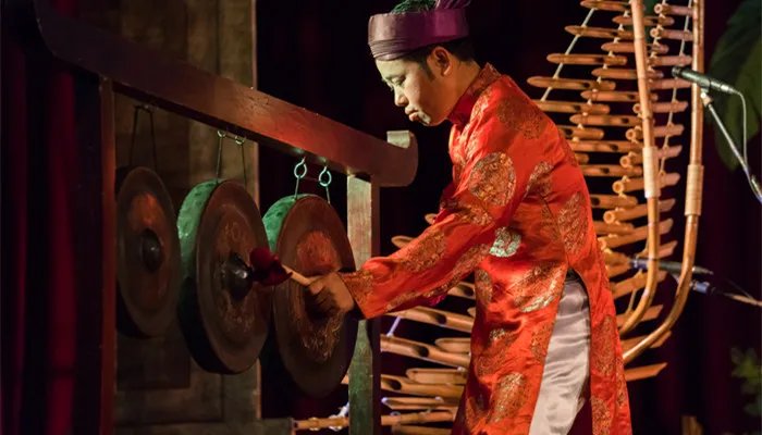 冬不拉是哪个民族的乐器 冬不拉是哪个少数民族乐器