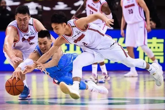 林书豪为什么会告别北京首钢？