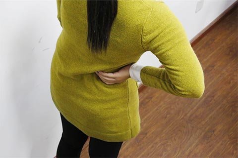 腰间盘突出怎么冶