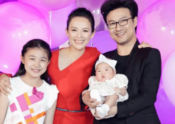 汪峰领着女儿做亲子鉴定，揭开了章子怡的真面目，好后妈形象全是演戏吗？