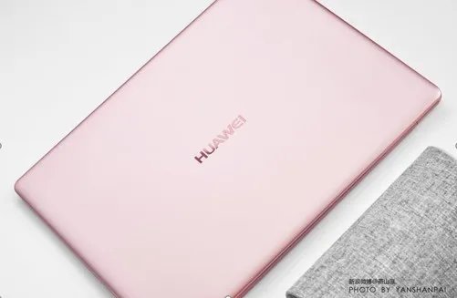 全球最小13吋笔记本MateBook X到底多小