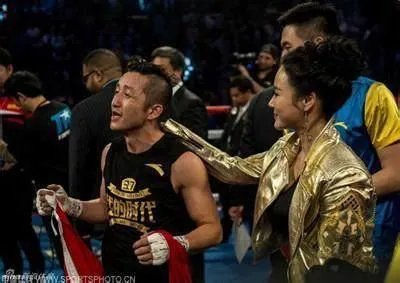 邹市明到底能赚多少钱？