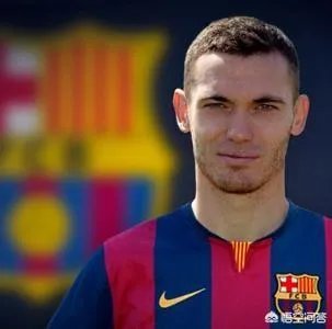 如何评价拜仁门将施塔克6年联赛共出场10次，却拿到6个联赛冠军？