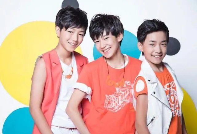 湖南卫视晒TFBOYS去年跨年演唱会帅照，暗示着今年还一起跨年吗？