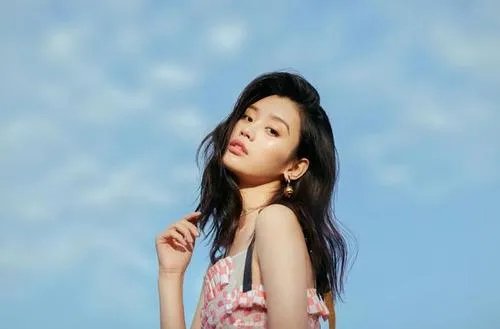 刘嘉玲说奚梦瑶不简单 奚梦瑶什么出生家里很有钱父母资料介绍