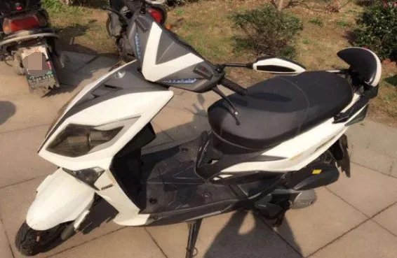 助力车要驾驶证吗？