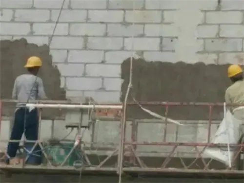 外墙抹灰必须满挂钢丝网吗