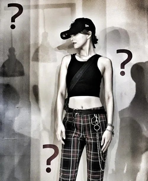 张韶涵发问号，这到底是个什么梗？