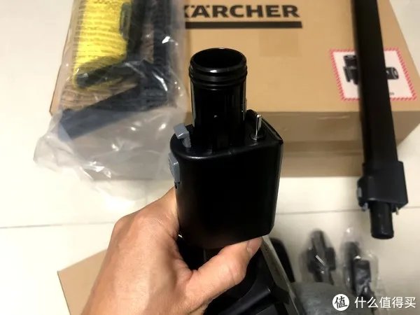 无线吸尘器入门好选择 500块买个德国的吸尘器的优缺点 KARCHER