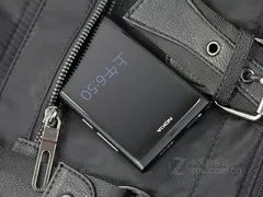 唯一Meego再现身 诺基亚N9今售价1100元