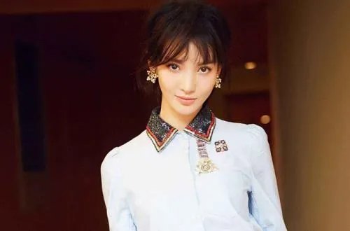 金晨的现任和前任见面，邓伦、董又霖究竟会发生什么样的故事？