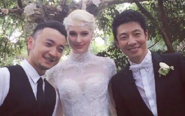 尼格买提拦撒贝宁干饭太难了，为什么所有节目他们俩人都要黏在一块？