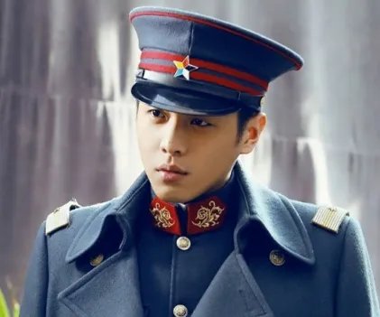 张若昀放弃起诉父亲,父子之间的恩怨大戏,终于要落幕了吗?