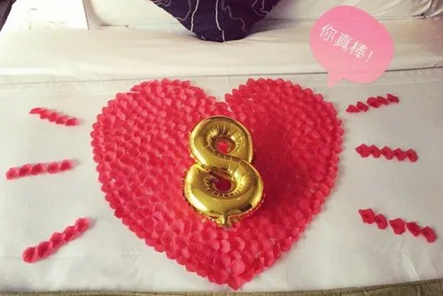 结婚8周年是什么婚 结婚8年送老婆什么礼物好
