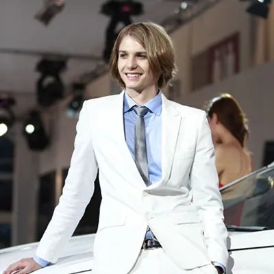 天天向上超帅男模 莲花小王子急速蹿红