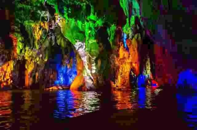 地下喀斯特地貌的溶洞有什么