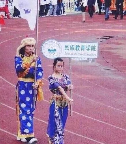 明星的童年照谁最可爱?