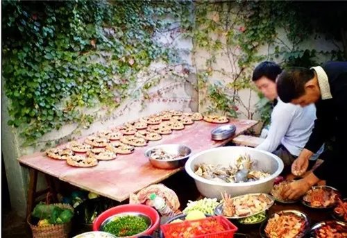 农村喜宴图片欣赏 农村的婚宴有什么特色