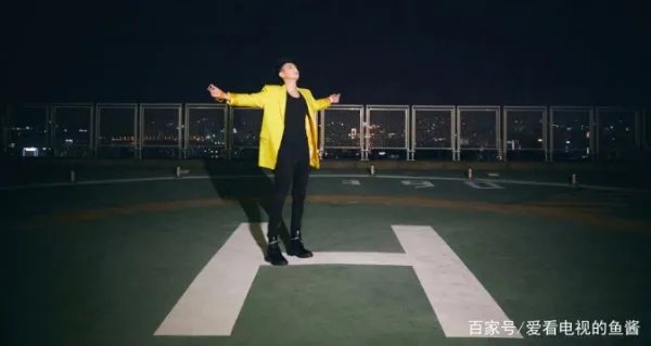 黄子韬发文怼粉丝：请你们喜欢别人，惹大粉心寒，并官宣脱粉，发生了什么