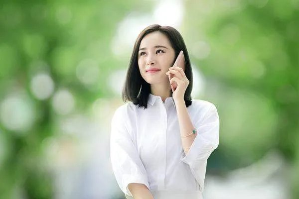 “你应该叫姐姐”，明星被叫阿姨都是什么反应？