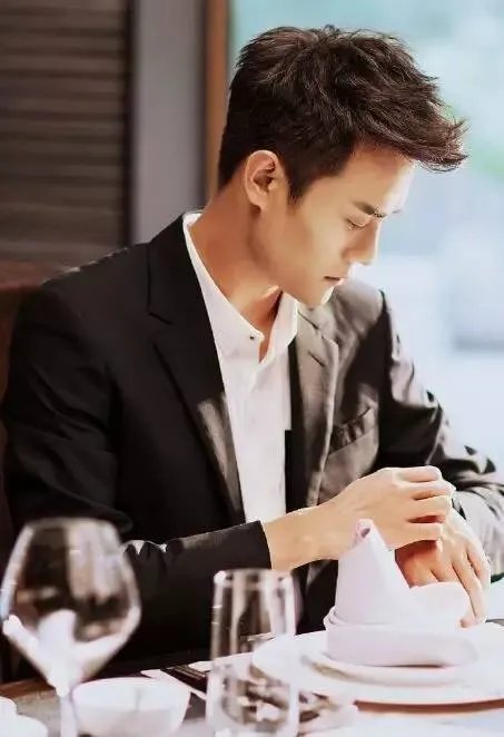 富林地板:欢乐颂“五帅” 谁是你的菜?