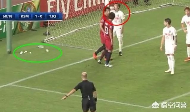 亚冠权健对阵鹿岛,日本球员喝完水拧上盖子,中超球员喝完直接扔掉,你怎么看?