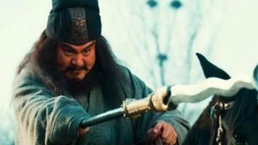 张飞背景是怎样的？跟曹操有亲戚关系吗？