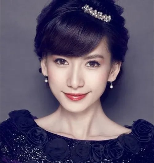 新娘盘发化妆步骤 2017新娘化妆技巧大全