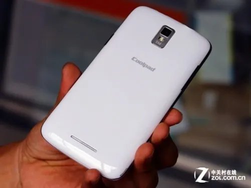 入门机也有5英寸屏+双卡 酷派5879评测