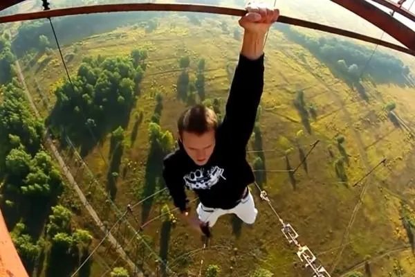 你见过哪些“不作死就不会死”的故事？