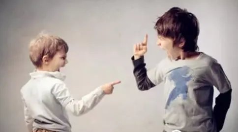 揭发带零食反被罚是怎么回事？