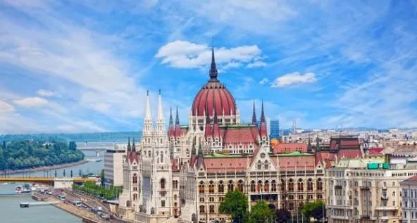 中国人拉脱维亚投资移民的条件是？