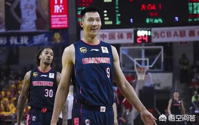 韩德君受伤，坑了辽宁，更坑了广东，早知道韩受伤，花那么多钱换外援干哈，你认为呢？