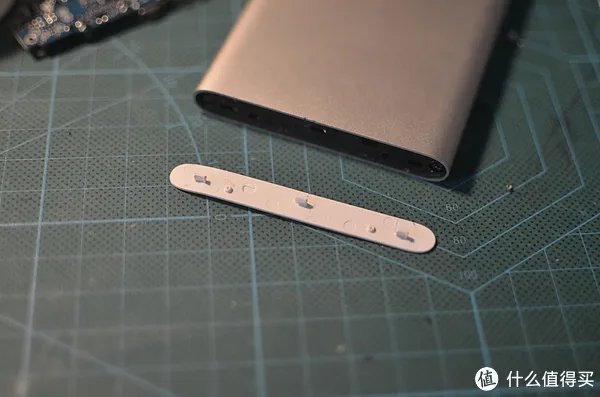 死马当活马医—自己动手维修小米移动电源