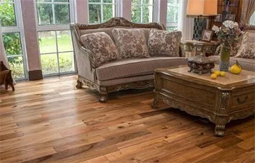 大自然印茄木地板价格为何爆涨 大自然印茄木地板好不好