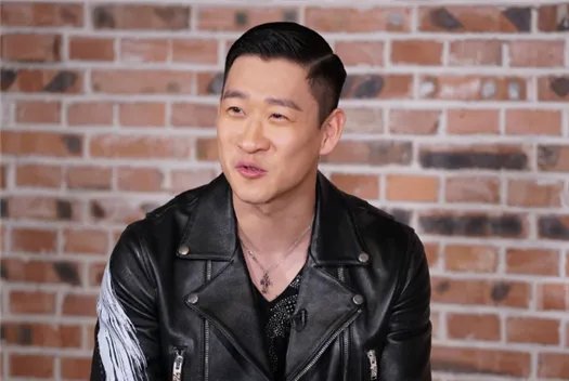 曹云金前妻唐菀晒鸽子蛋钻戒，疑有新恋情，她当初为何与曹云金闹得那么僵？