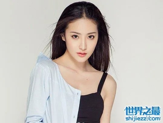 空降花儿与少年的赖雨蒙个人资料曝光,男友背景强大