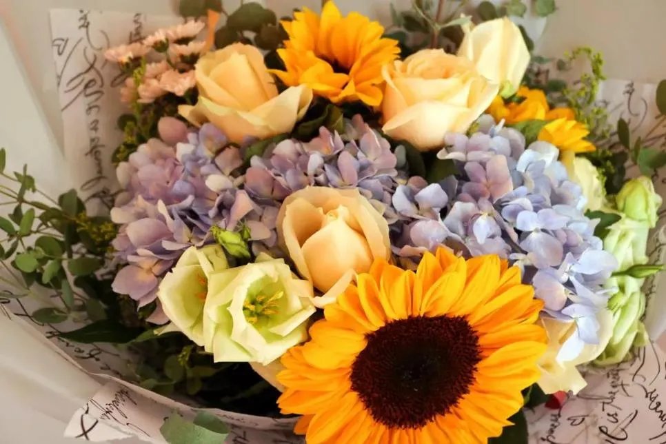 恭祝康悦别墅胡总尊宅开工大吉！