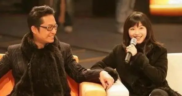 马景涛前妻吴佳尼自曝离婚原因，为何艺人之间的离婚原因受人关注？