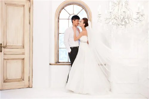 杭州婚纱价格一般多少钱 教你如何省钱买婚纱