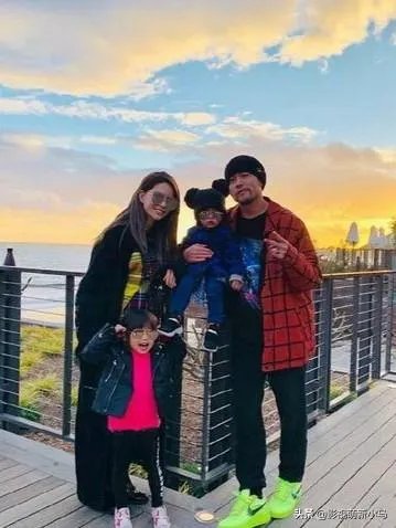 周星驰和周杰伦谁的成就高