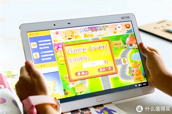 不上辅导班，也能让孩子拿满分，读书郎G100A深度体验