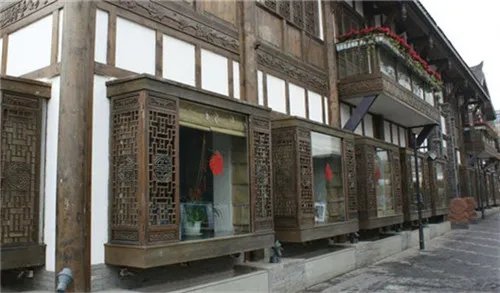 成都婚纱照工作室推荐 成都婚纱照外景地介绍