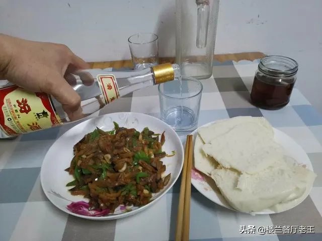 汾酒喝起来是怎样的感受？