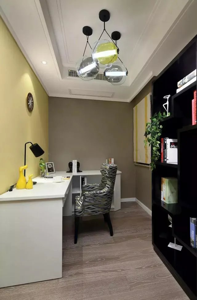 交换空间:95㎡现代简约，好精致的颜色搭配