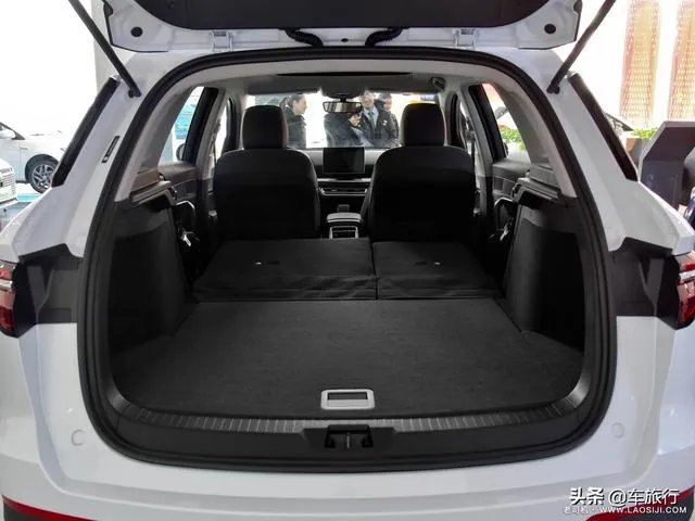 10万买什么车，内饰要好看？